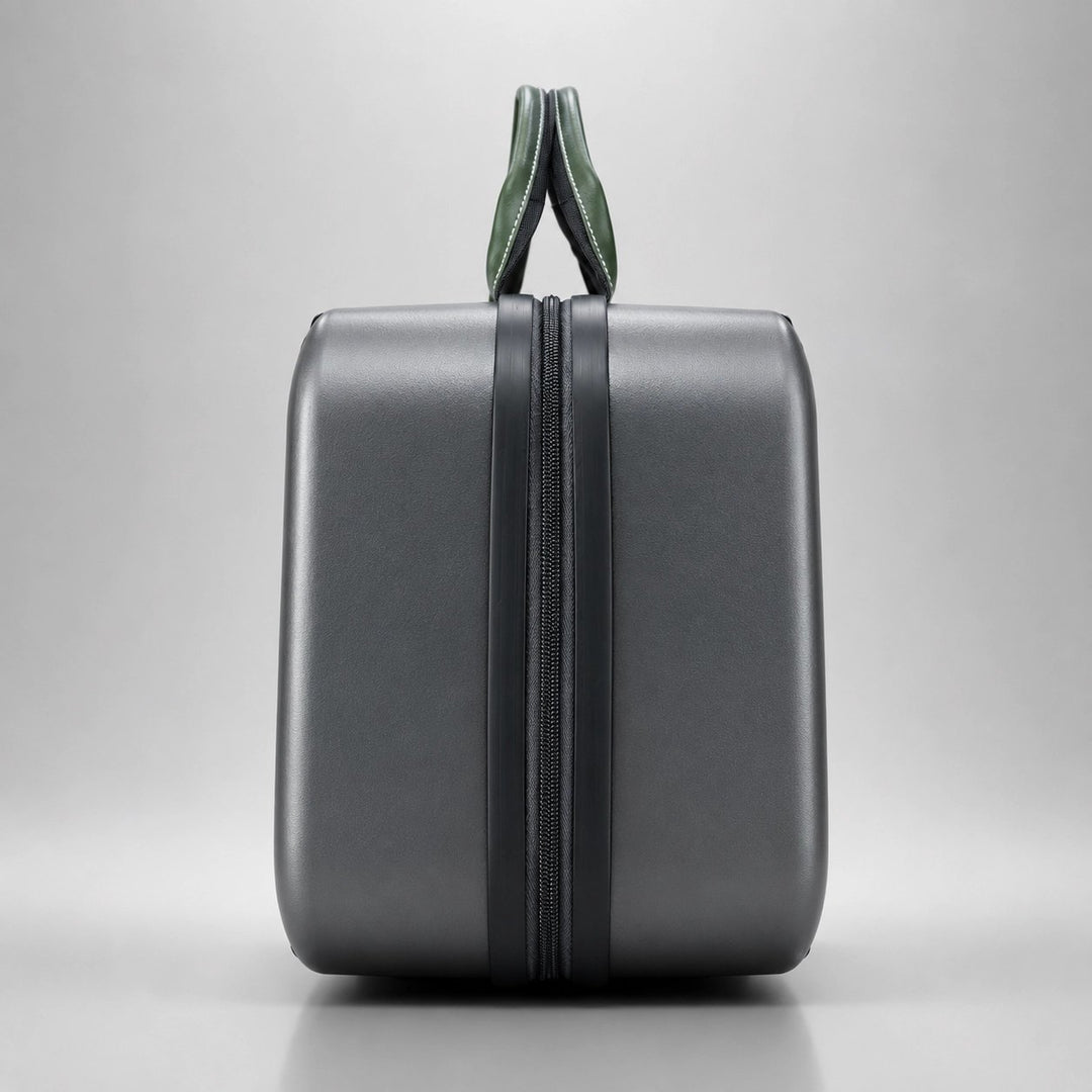 LOUIS POLO Aurashell hard-shell vanity case product view