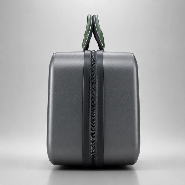 LOUIS POLO Aurashell hard-shell vanity case product view
