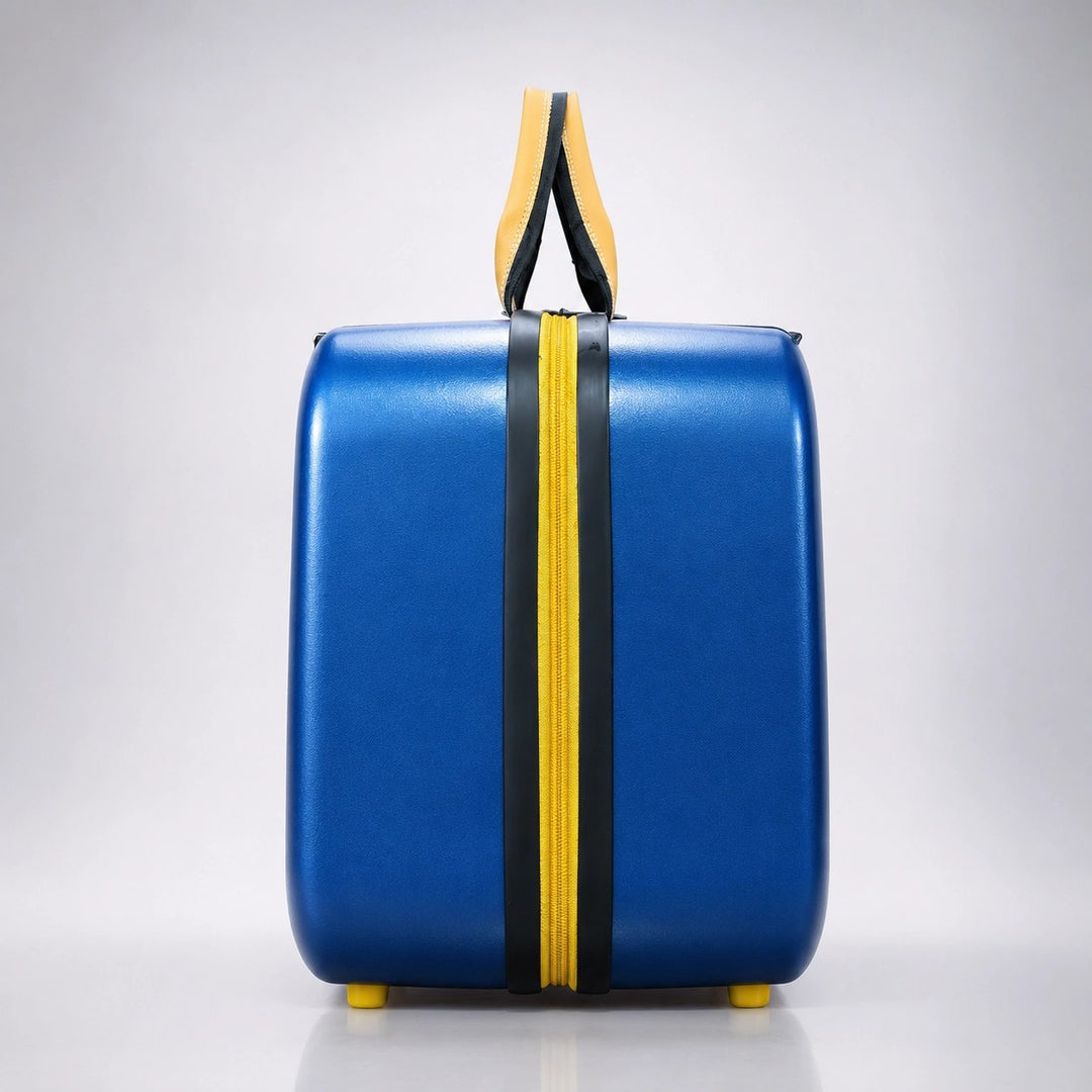 LOUIS POLO Aurashell hard-shell vanity case product view